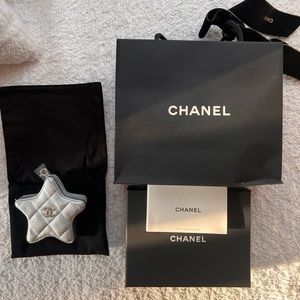 Chanel Mini Silver STAR CC Logo Coin Purse charm NEW!